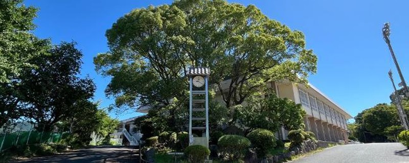太宰府中学校の外観画像