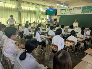 学校長からの話の様子